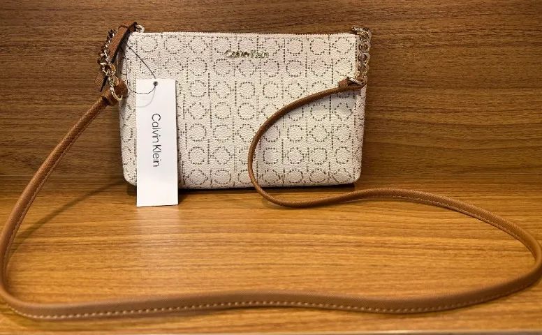 Bolsa Calvin Klein Vanilla