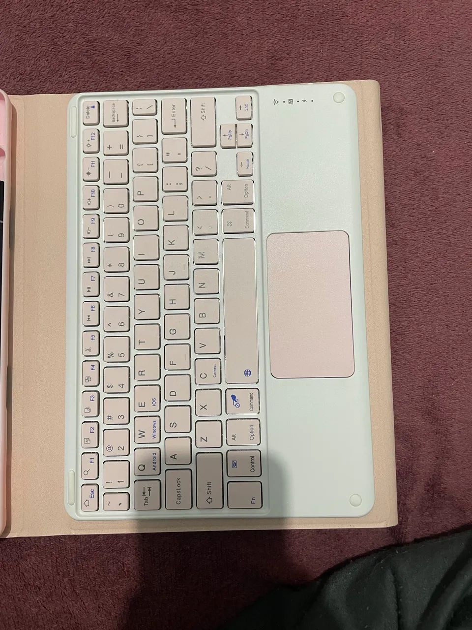 Tab A7 (QUEBRADO) com capa e teclado - Foto 4