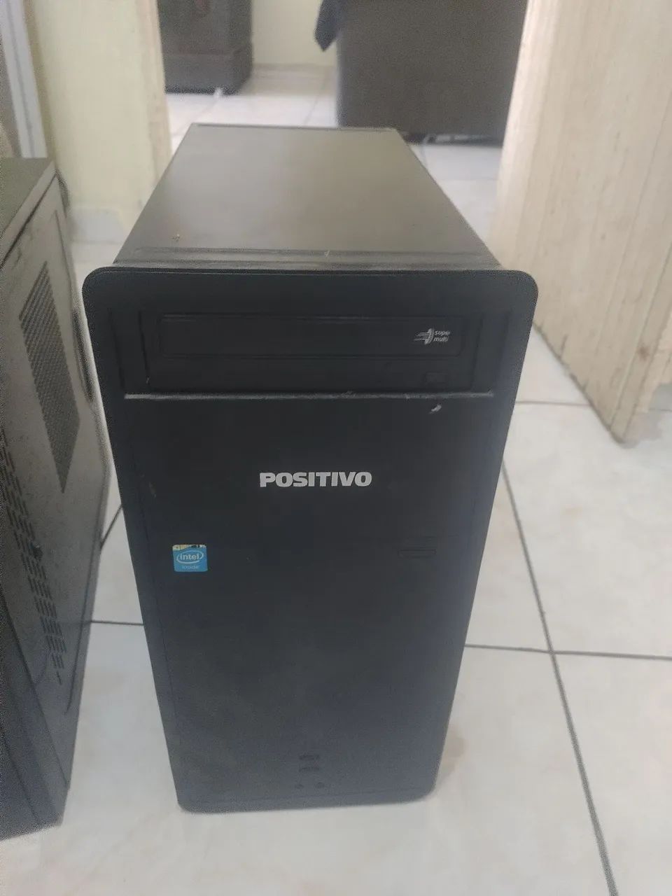2 gabinetes pra vender ou trocar - Foto 3