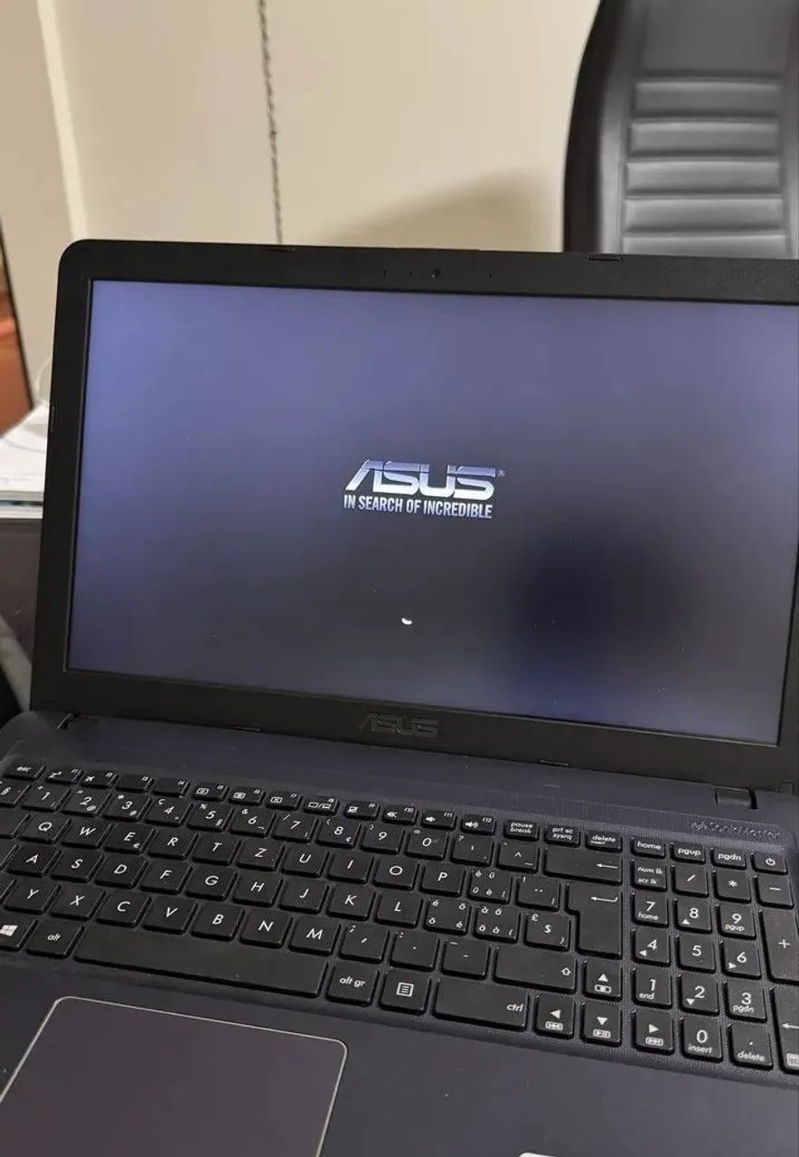 Notebook asus - Foto 2