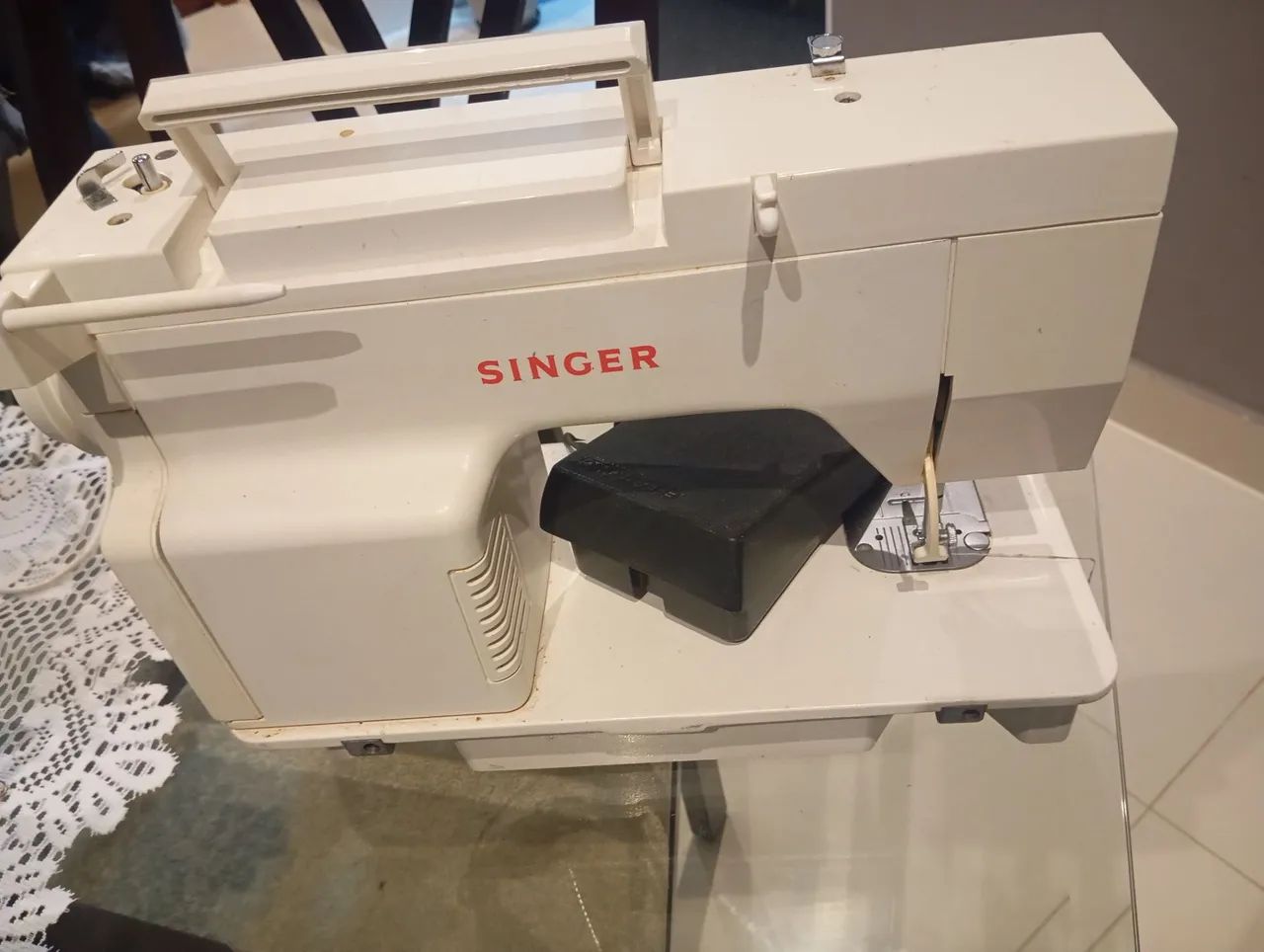 MÁQUINA DE COSTURA SINGER - Foto 3