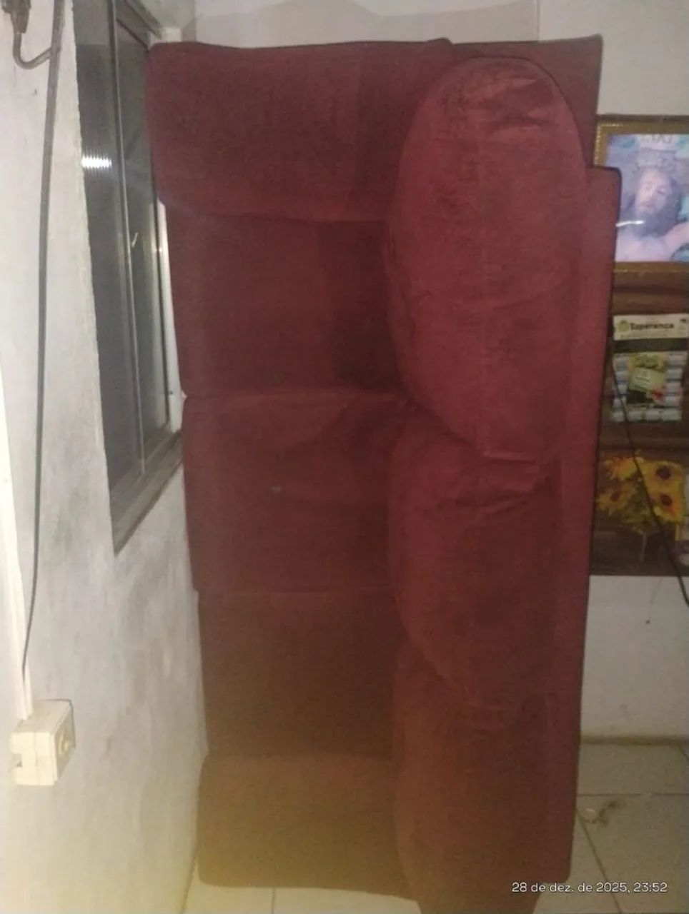 3-Seater Velvet Sofa in Wine Color