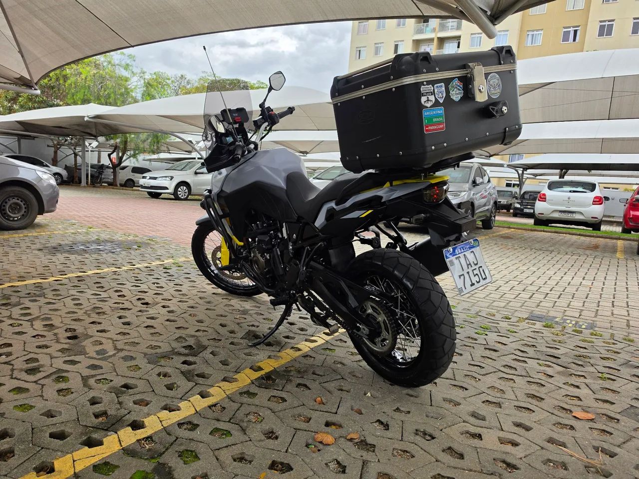 Suzuki V-Strom 800 DE - Foto 5