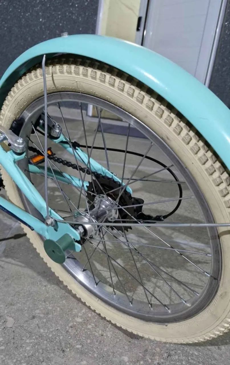 Bicicleta B-Twin novinha - Foto 4