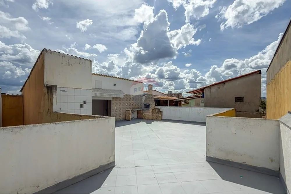 Sobrado 7 quartos Vila Planalto (Rua dos restaurantes) - Foto 5
