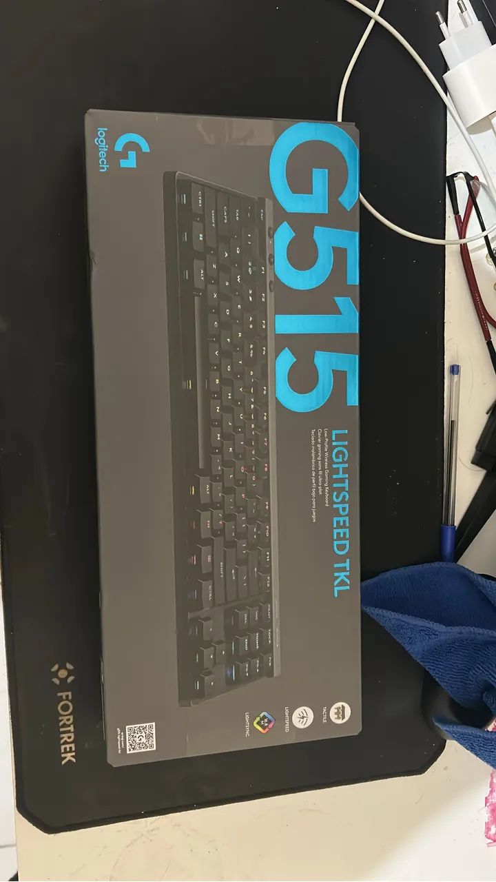 Logitech G515 