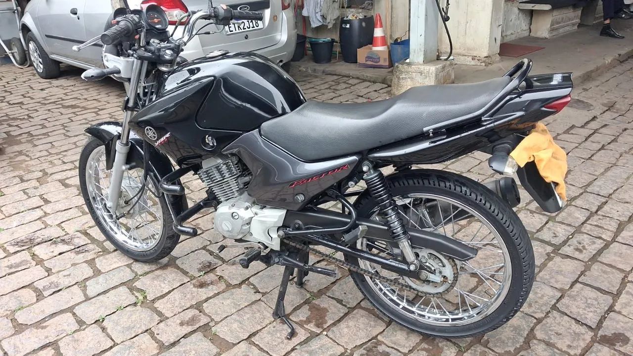 Vendo Moto YBR Factor