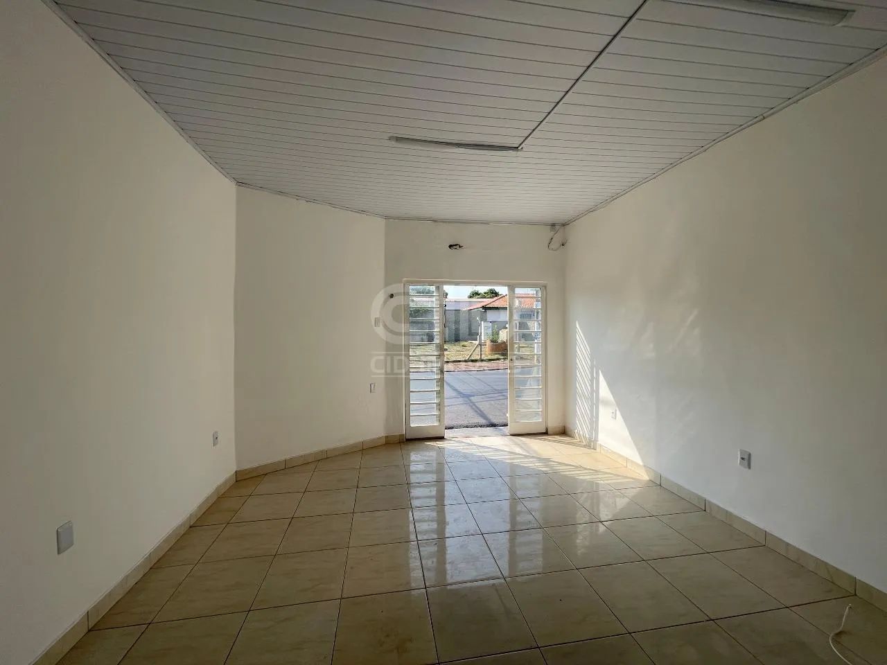 Sala Comercial com 40m² no Bairro Coophamil - Foto 4