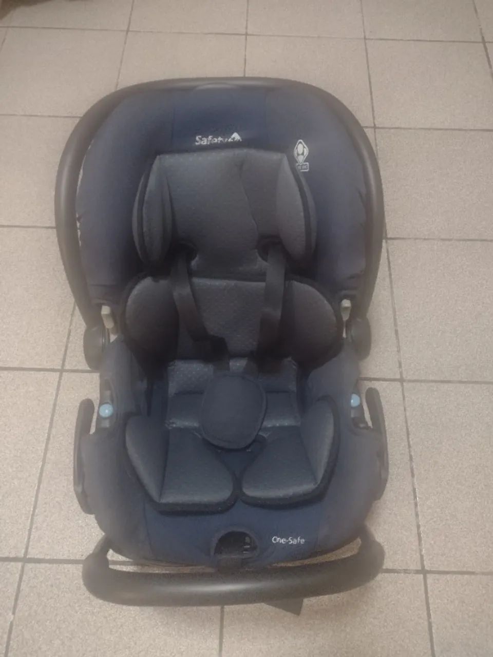Bebê conforto com suporte para veiculo - Safety 1st - Foto 4