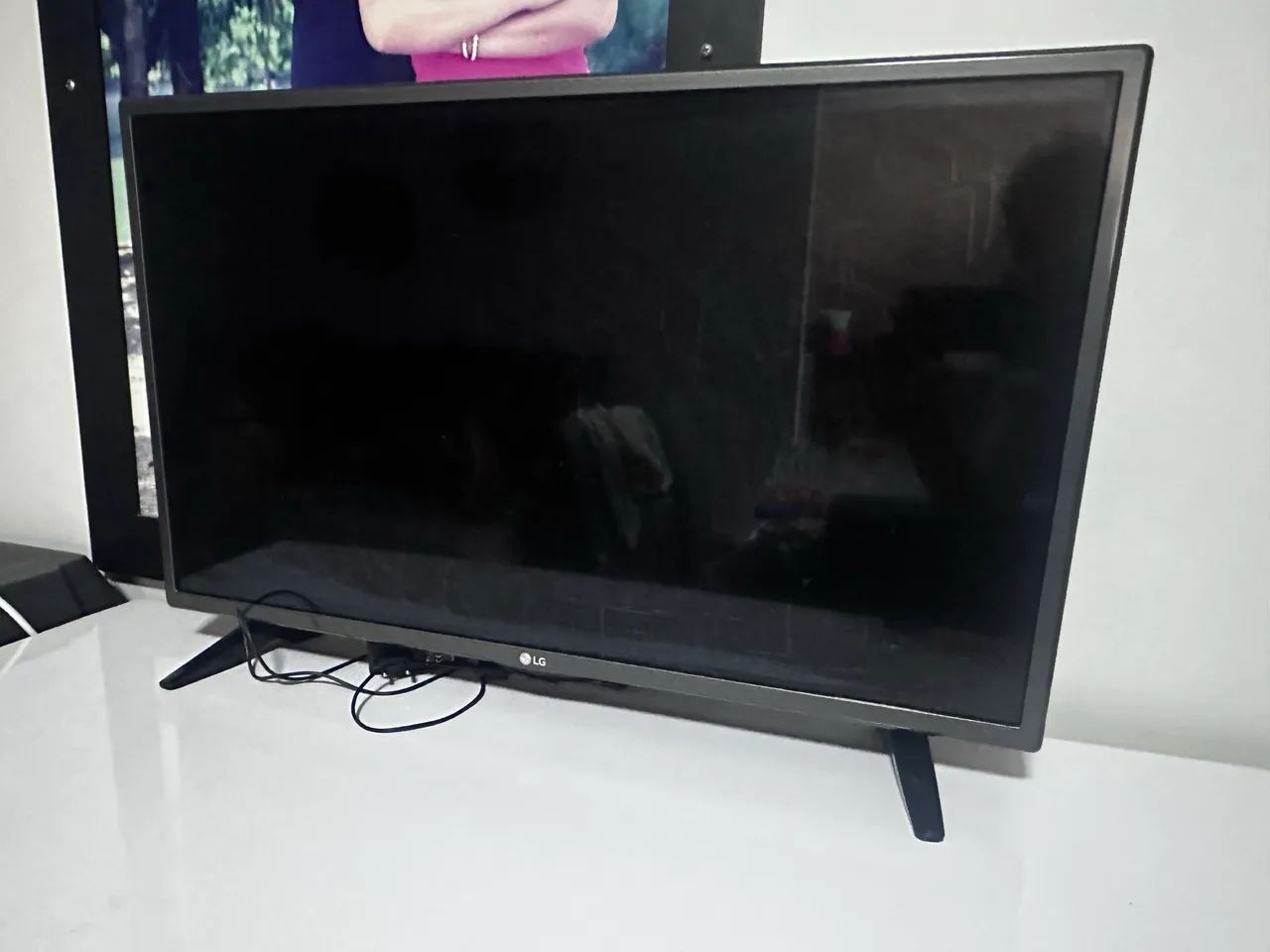Vendo uma TV 32 polegadas LG - Foto 2
