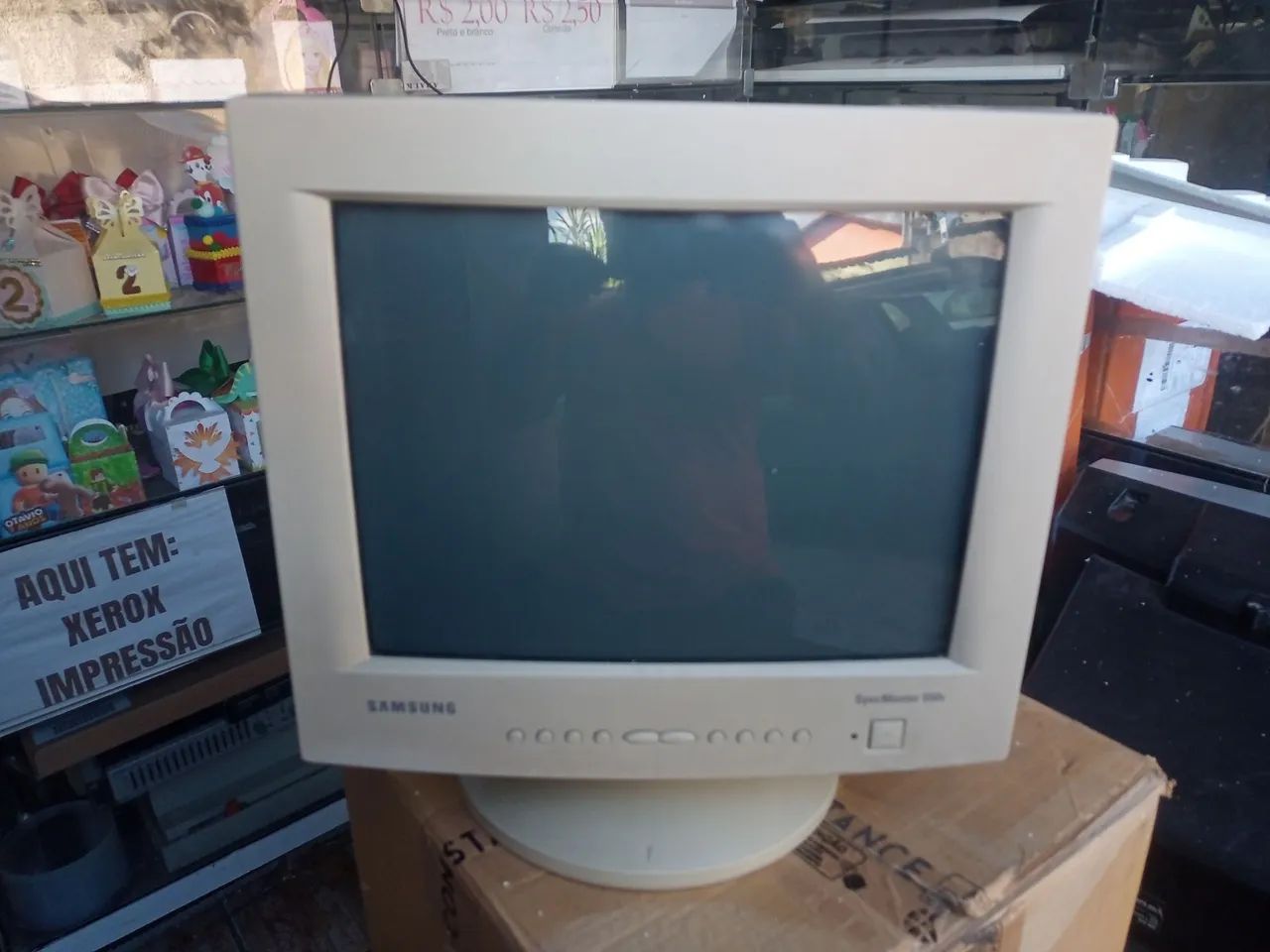 Monitor CRT Sansung analógico 15 polegadas funcionando perfeitamente  - Foto 5