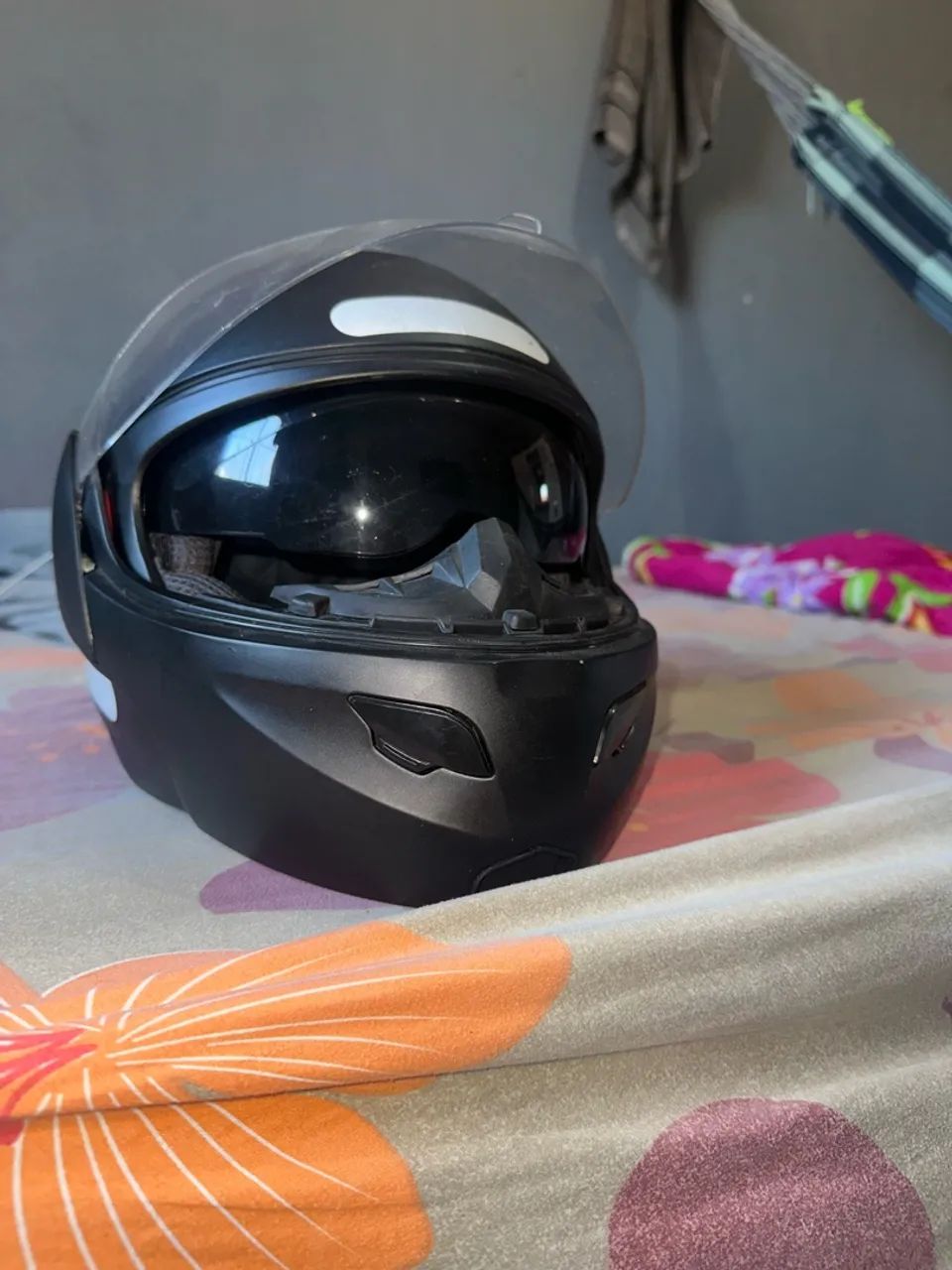 capacete black com óculos interno - Foto 3