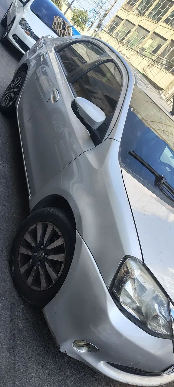 Alugo carro para aplicativo.  - Foto 2
