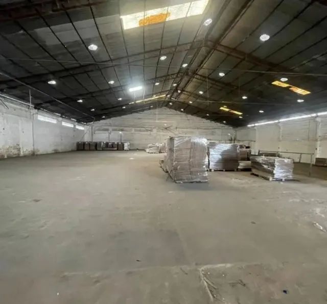 Galpão/Armazém 2.000m² Proximo ao Distrito Industrial I - Foto 3