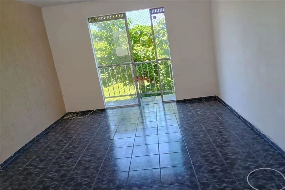 VENDA DE APARTAMENTO COM 2 QUARTOS MARECHAL HERMES. RJ - Condomínio da Aeronáutica