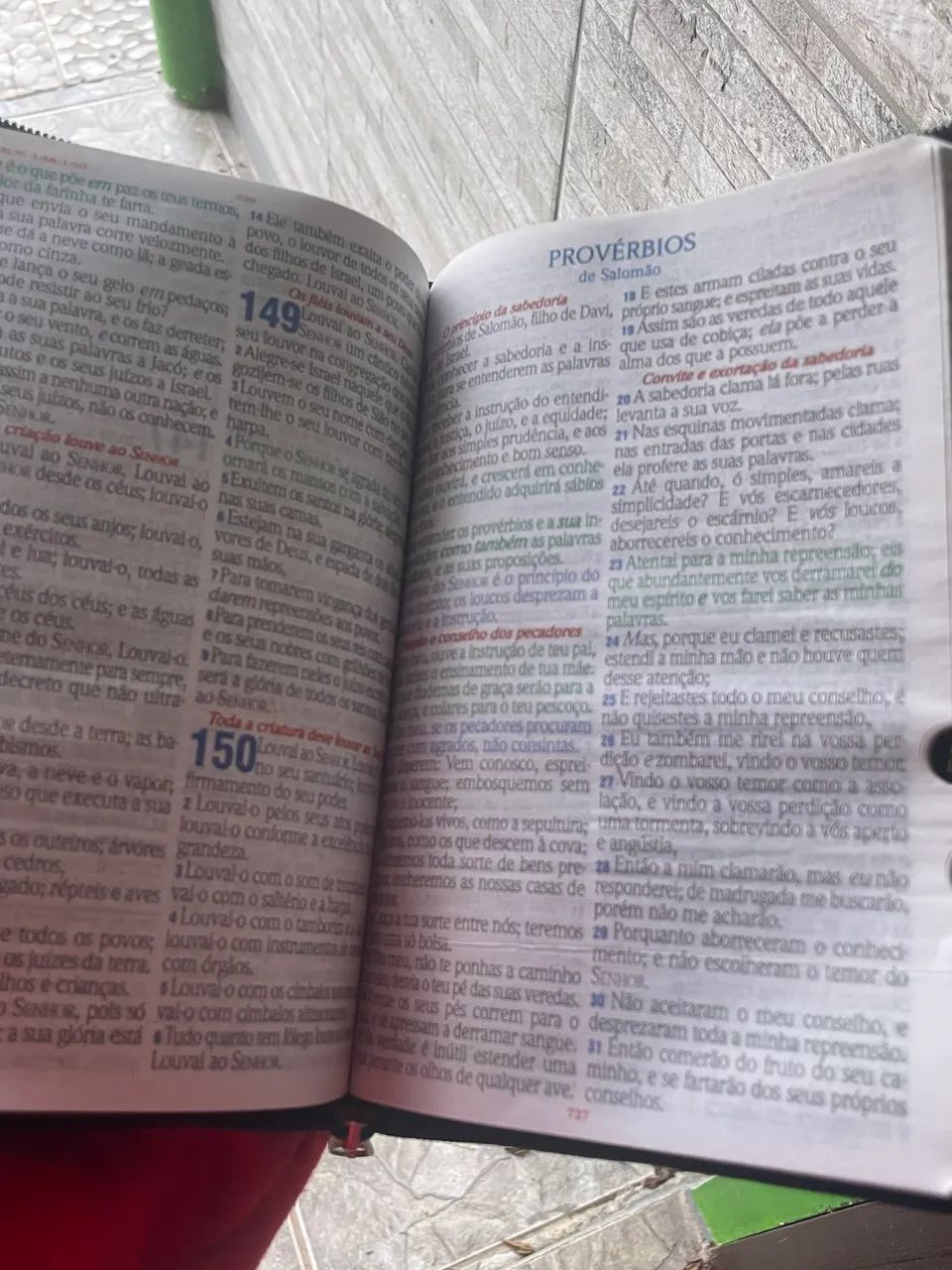Biblia Sagrada com Harpa - Foto 2