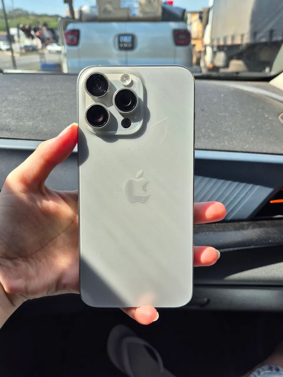Iphone 15 pro max  - Foto 3