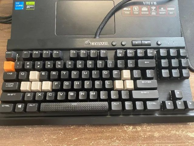 Teclado Corsair K65 RGB RAPIDFIRE - Foto 2