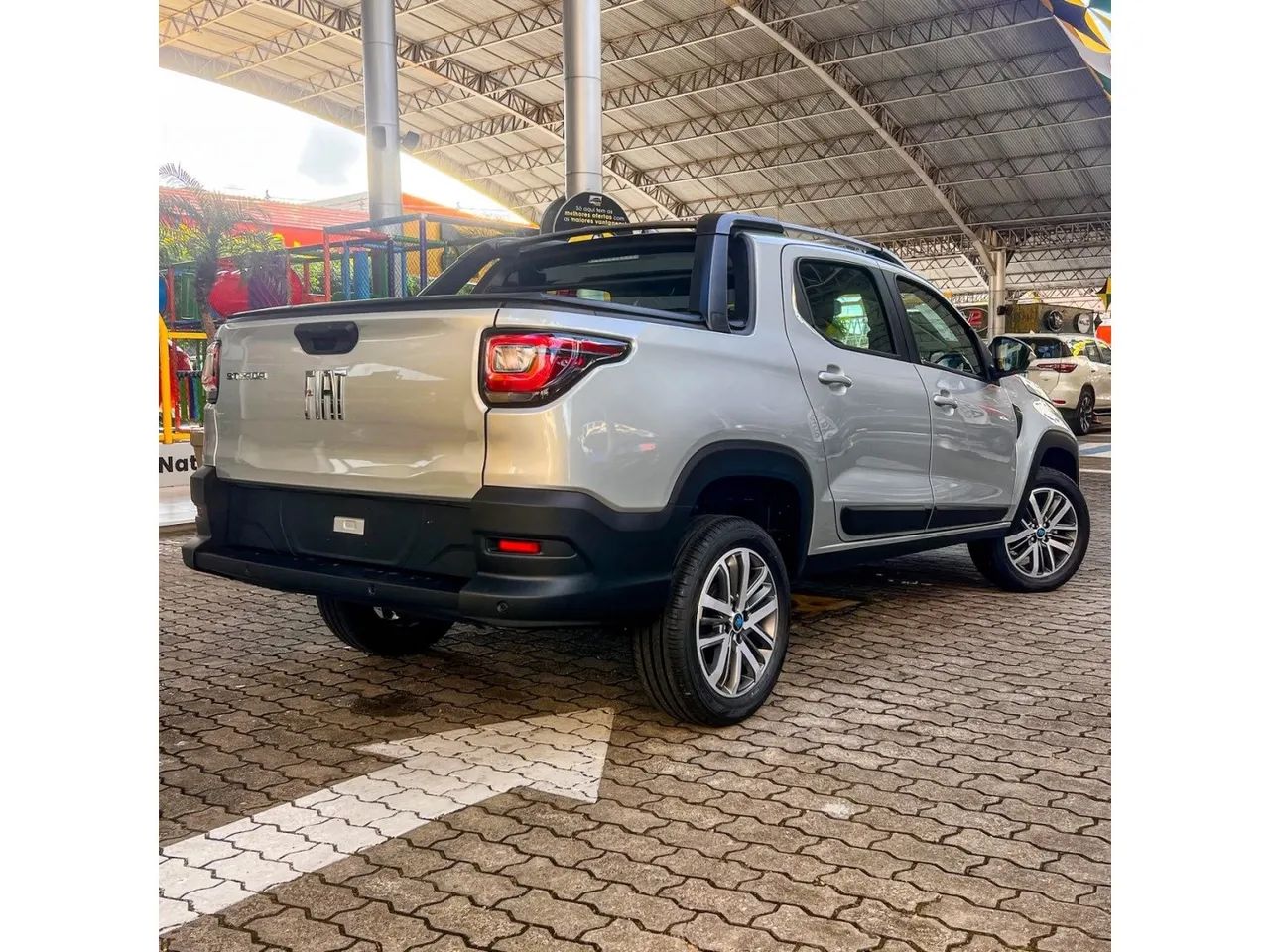 Fiat Strada Volcano 1.3 Flex 8V CD 2027 - Foto 4