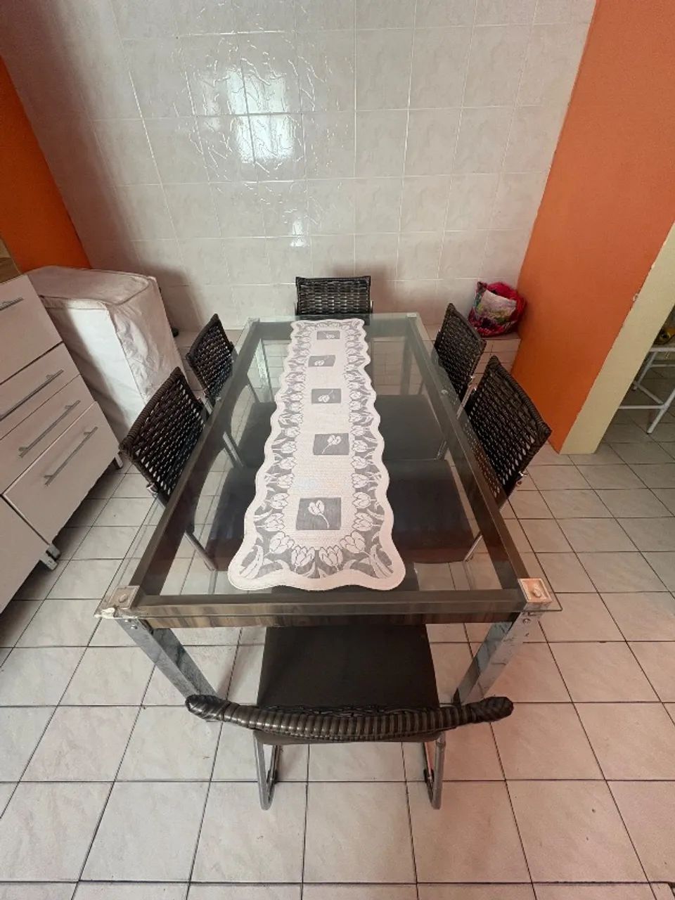 Mesa de Jantar de 6 cadeiras