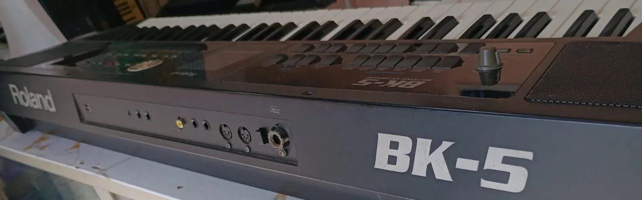 Teclado Roland BK-5 - Foto 3