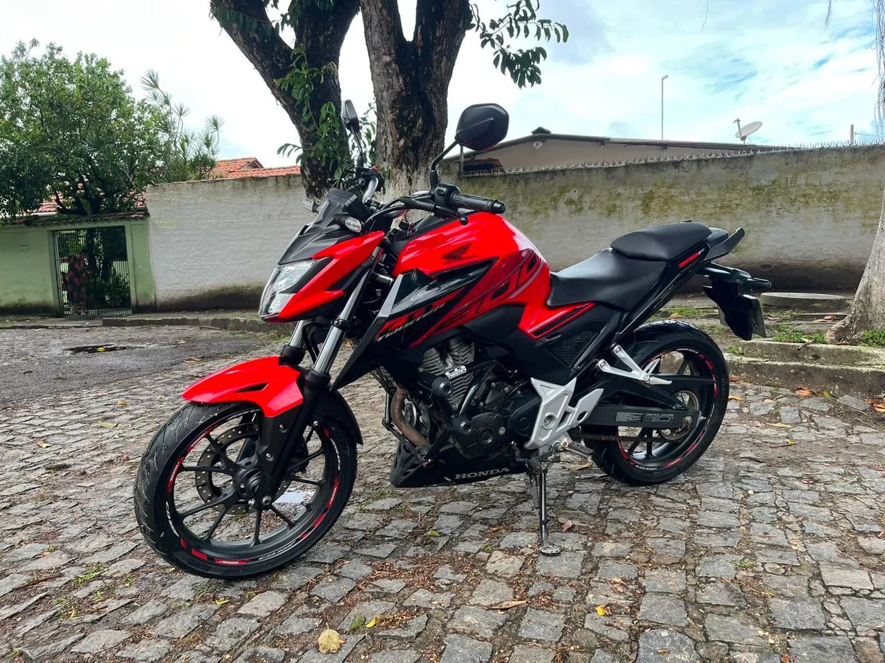 CB 300 - Foto 2