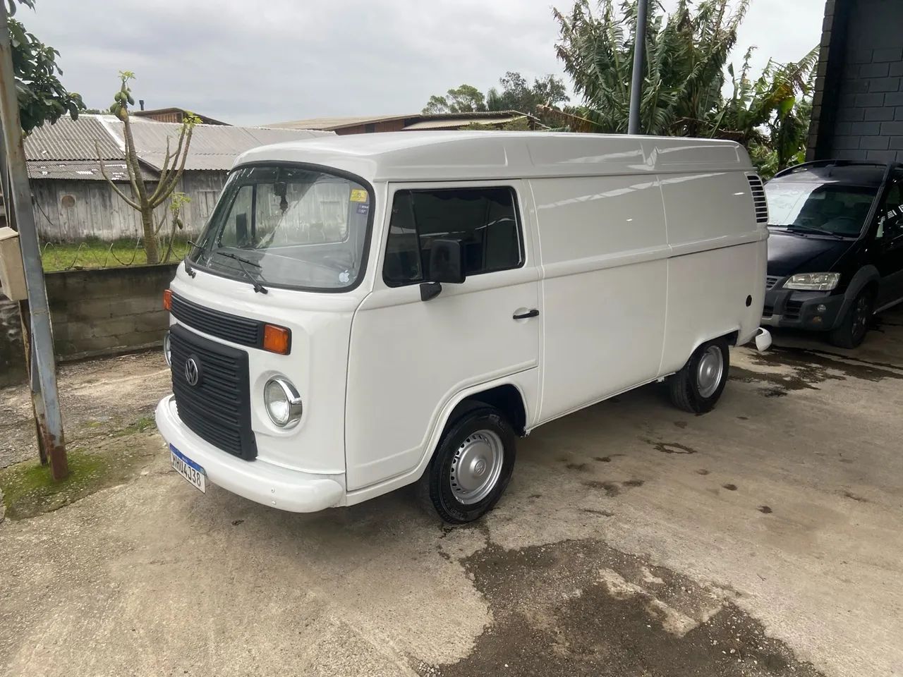 Volkswagen Kombi FURGÃO 2011