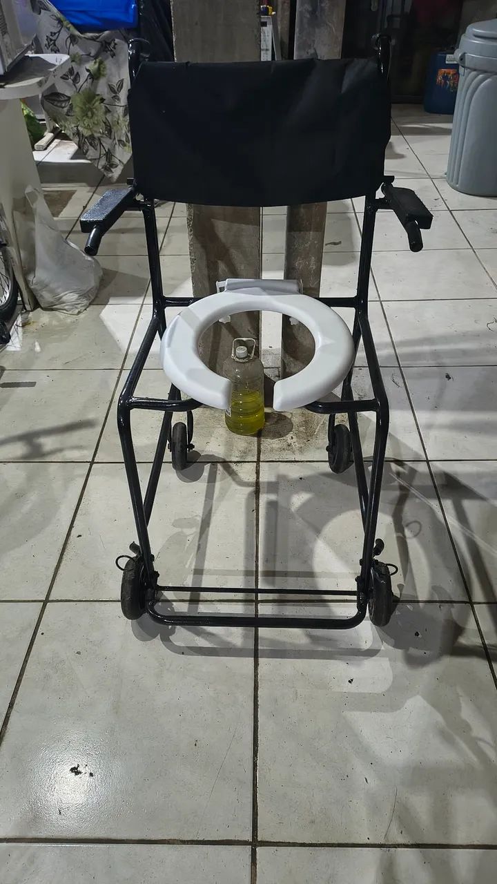 CADEIRA DE BANHO HIGIÊNICA 