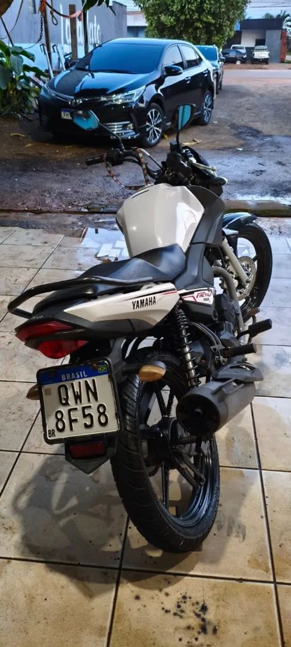 Venda de moto semi nova - Foto 3