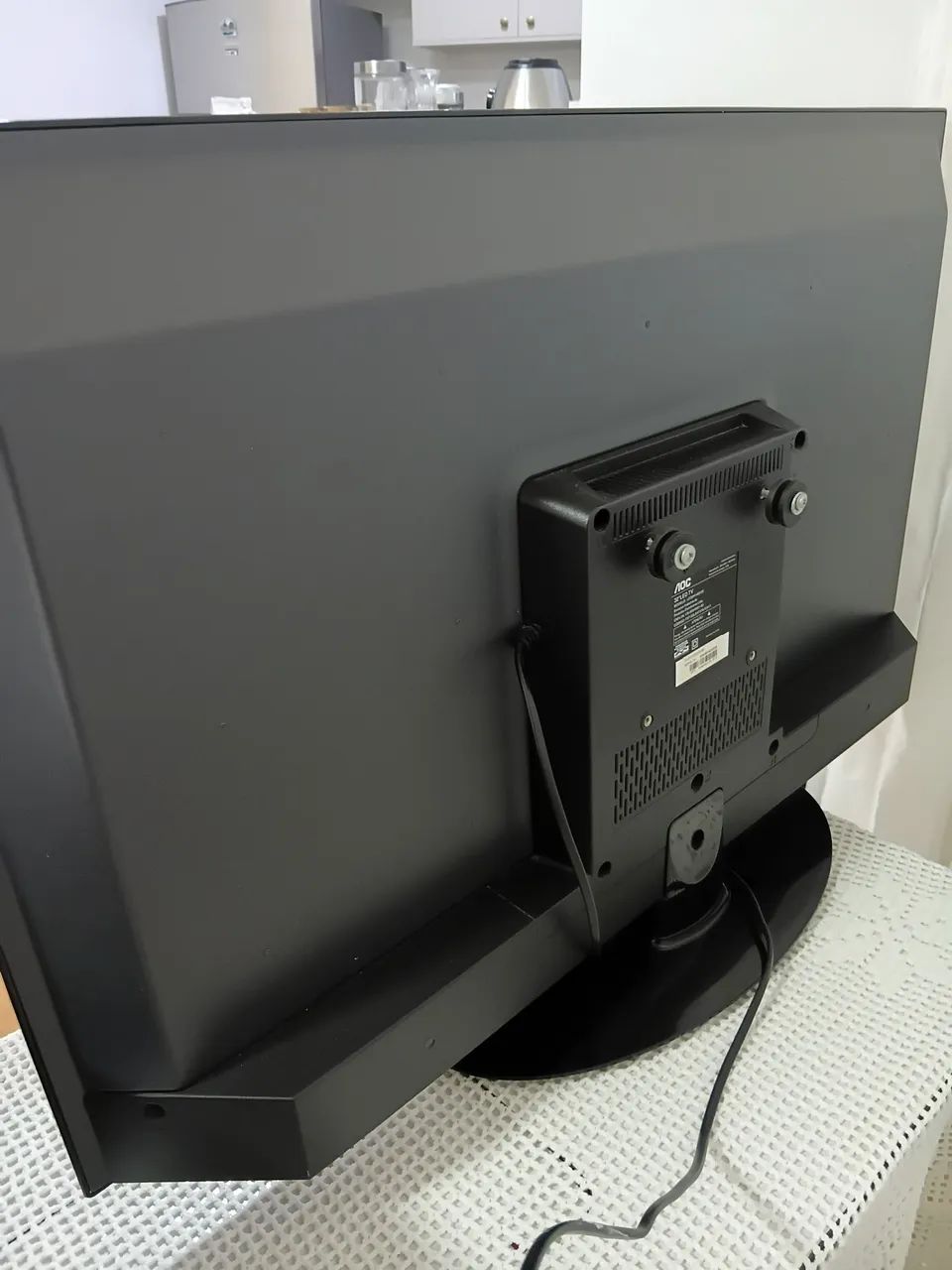 TV AOC 32 Pol LED (Modelo LE32H1465/25) - Foto 2
