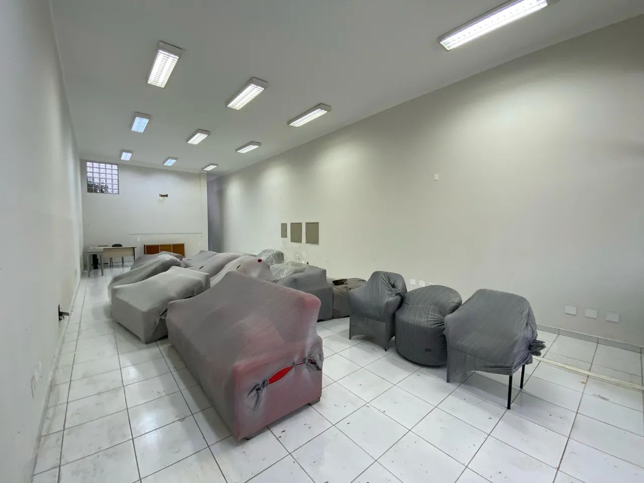 Oportunidade, Compra ou Locação de Prédio Comercial na Av. São Paulo à 3min. do Centro - Foto 4