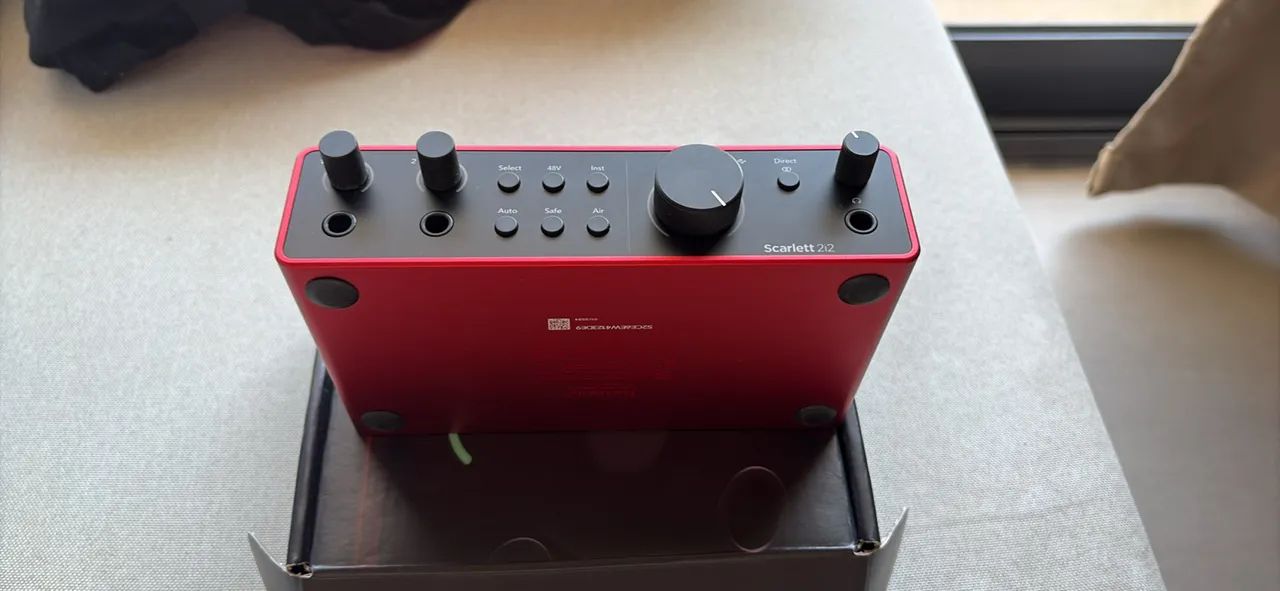 Focusrite Scarlett 2i2 4th gen - Foto 2