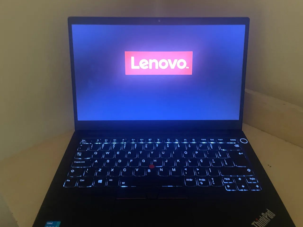 Notebook Lenovo E14