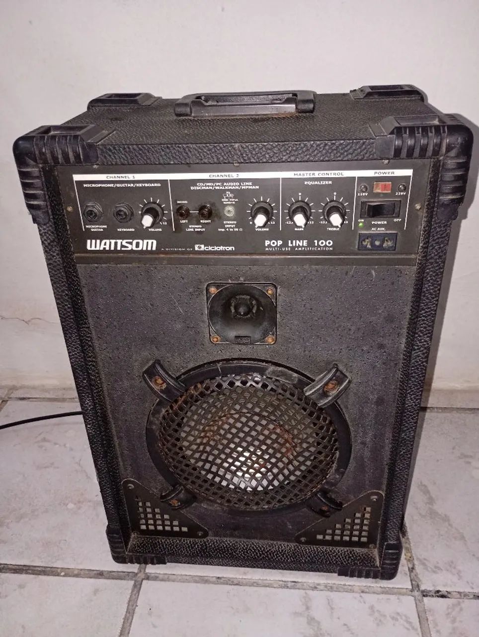 Caixa de som ,amplificada Wattson pop LINE,