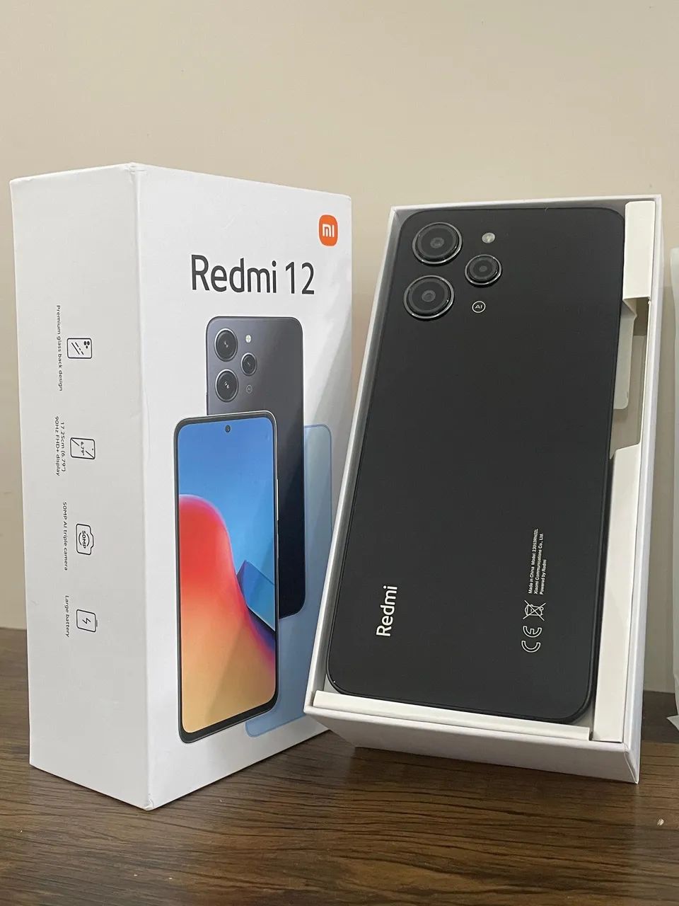 Redmi 12 8GB RAM 256GB Memória interna novo na caixa - sem uso