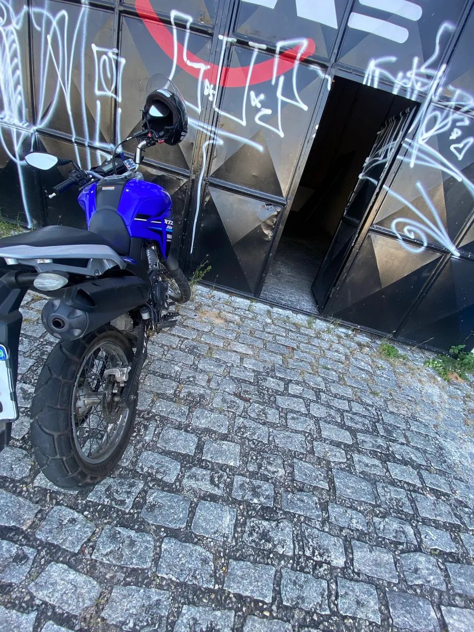 Lander 2024 WhatsApp 85: * - Foto 4