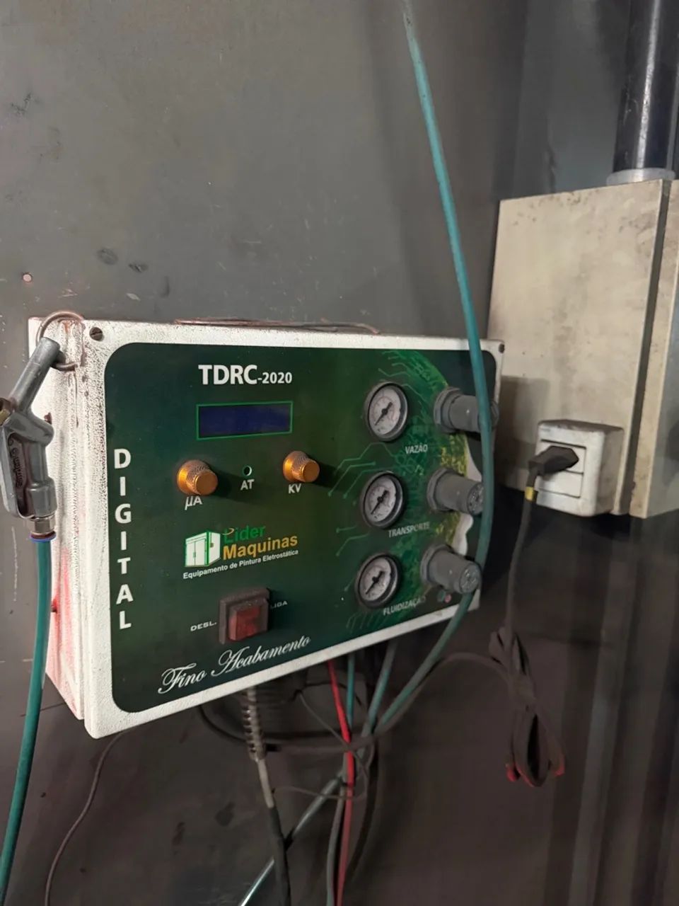 VENDO/TROCO CABINE E ESTUFA PINTURA ELETROSTÁTICA COMPLETA - Foto 2