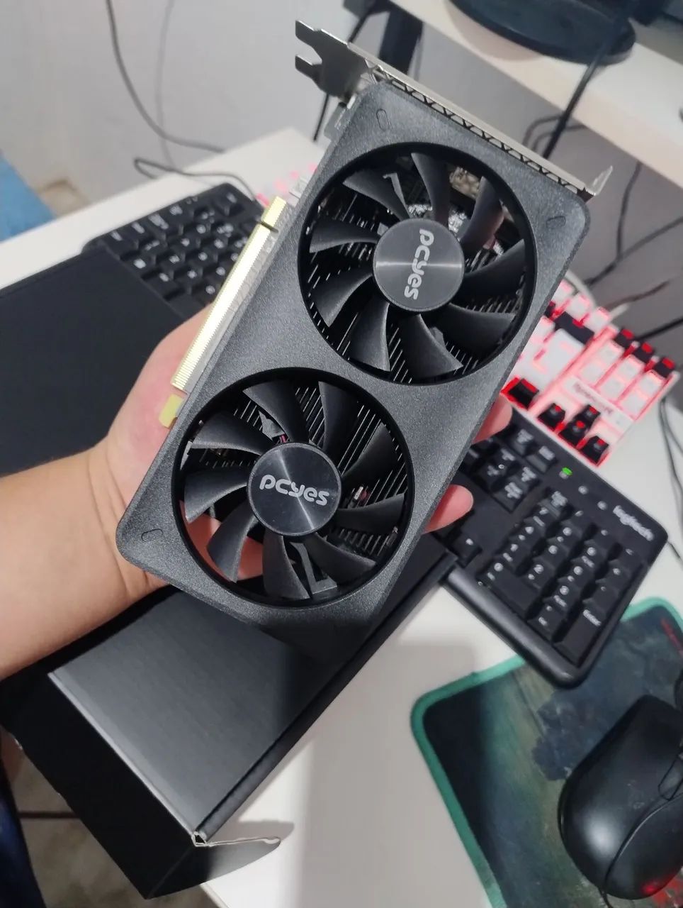 Placa de video RX 550 PCYES 4GB - Foto 6
