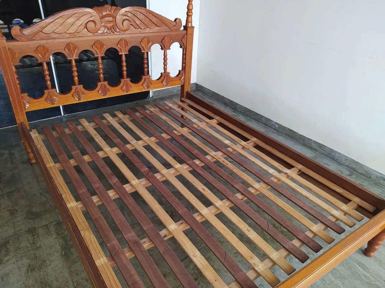 Vendo uma cama de casal  - Foto 4