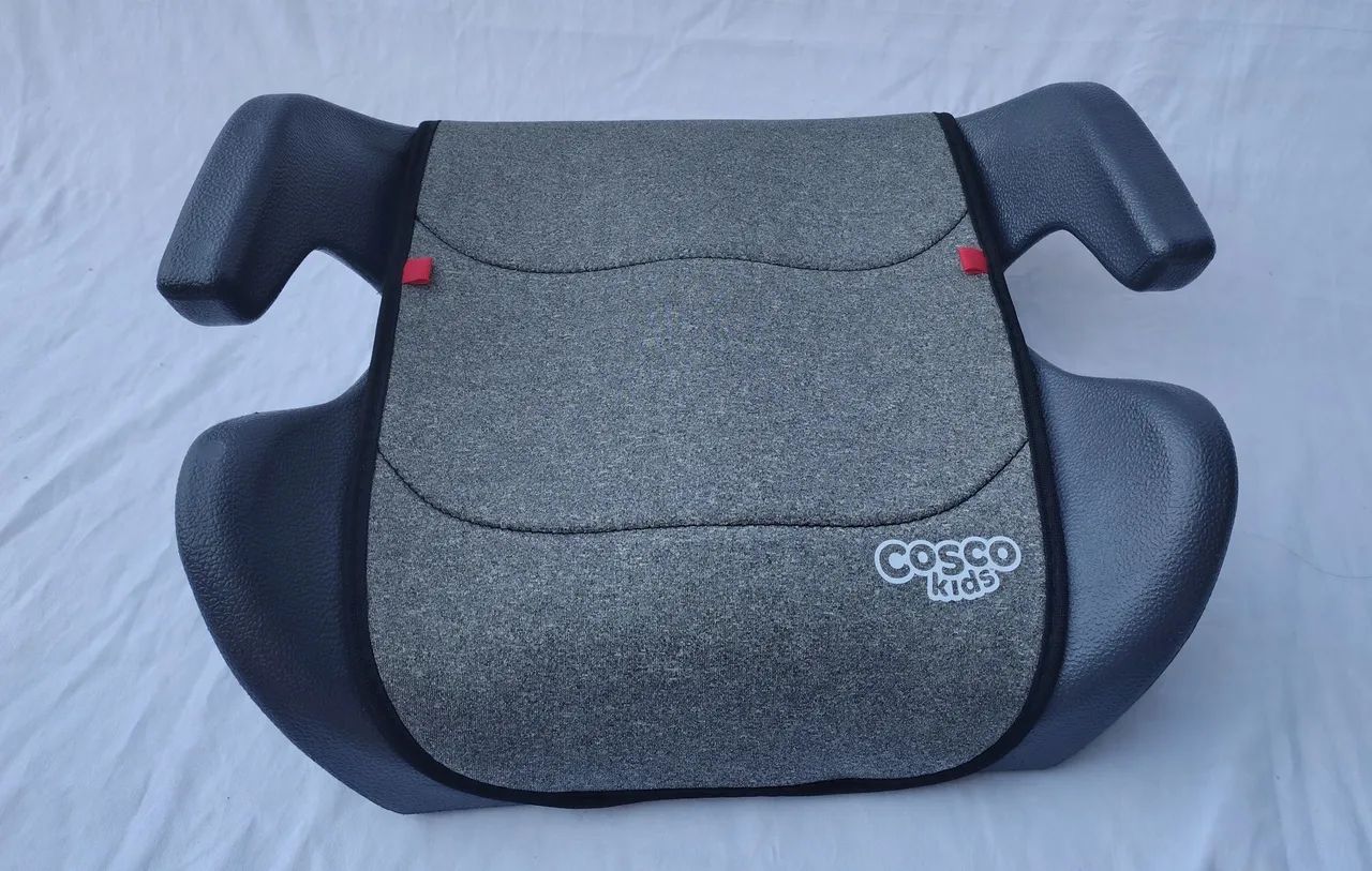 Assento / cadeirinha de elevação Cosco Cinza 15-36kg 