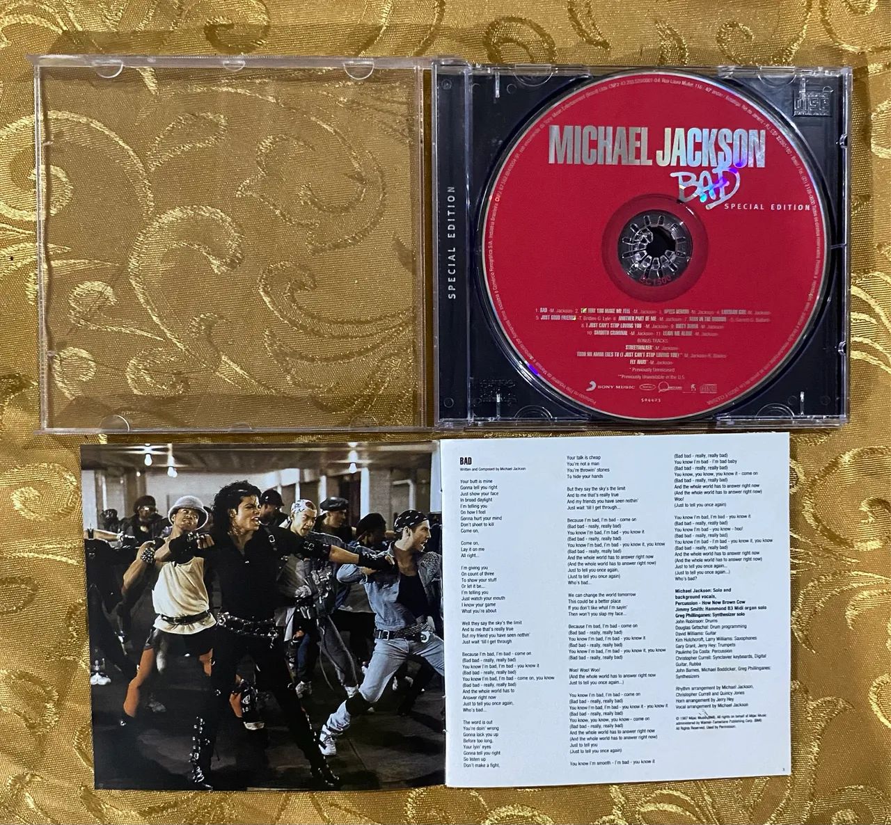 CD ORIGINAL MICHAEL JACKSON BAD EDIÇÃO ESPECIAL - CDs, DVDs etc