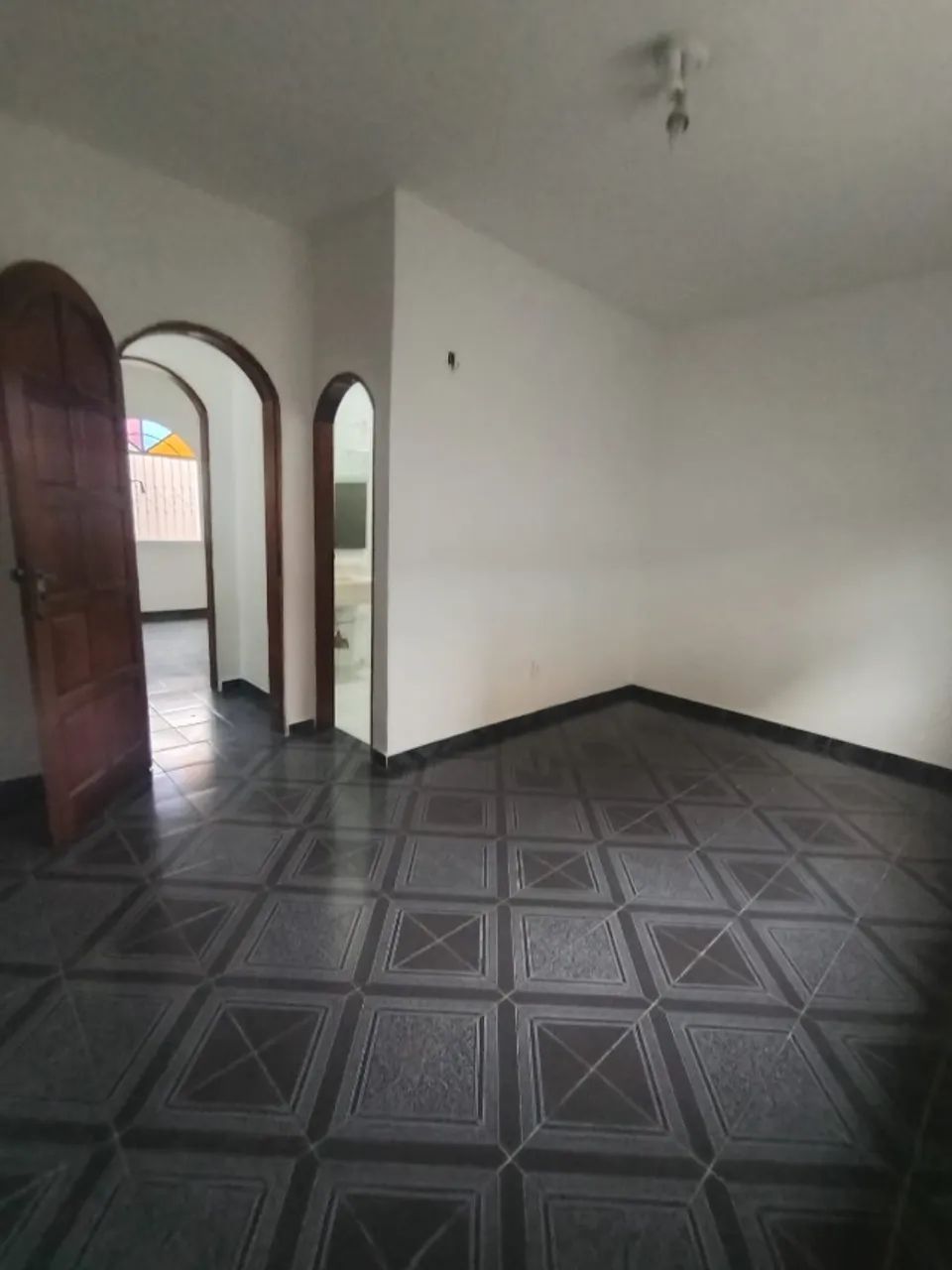 ALUGUEL - CASA ESPAÇOSA NO JAPIIM - 4 QUARTOS | EXCELENTE LOCALIZAÇÃO! - Foto 12