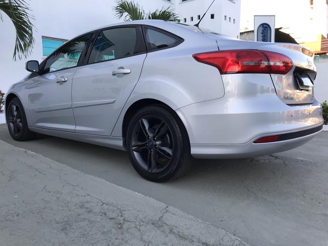 Ford Focus Sedam Power Shifit 2016 - Foto 4