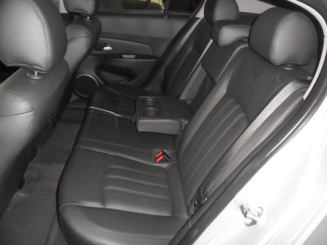 Cruze Hatch Automático com Bancos em Couro e Central Multimidia! - Foto 9