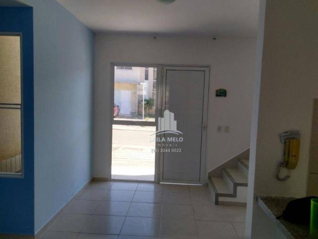 Linda casa duplex em condomínio fechado - Foto 5