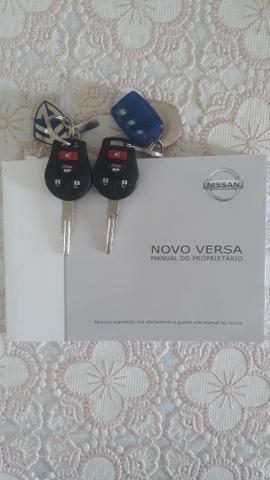 Nissan Versa Unique - Foto 11