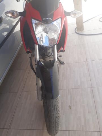 Cg titan ano 2019 modelo 2019 com 3 mil kilometros - Foto 4