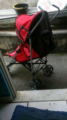 Carrinho de passeio otima qualidade e conforto - Foto 2