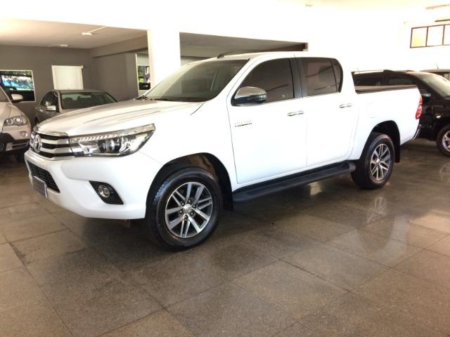 Toyota Hilux SRX 2.8 4x4 Diesel Automática - Foto 3