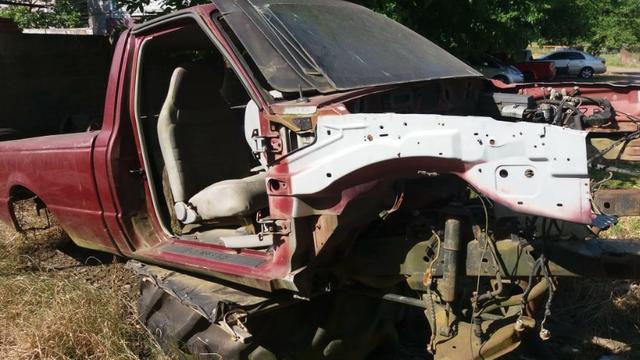 Ranger sucata baixada no detran para retirada de peças